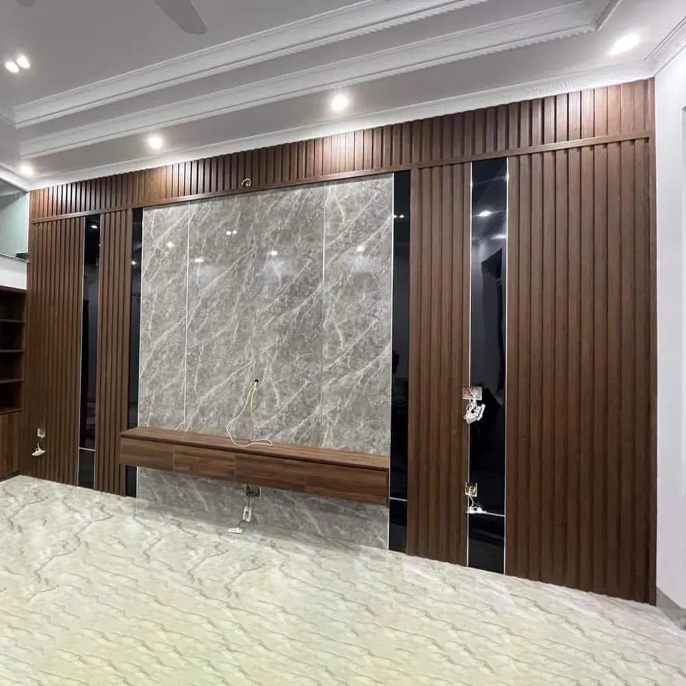 Hướng Dẫn Chi Tiết Cách Vệ Sinh Tấm Nhựa Giả Gỗ Ốp Tường Hiệu Quả Nhất